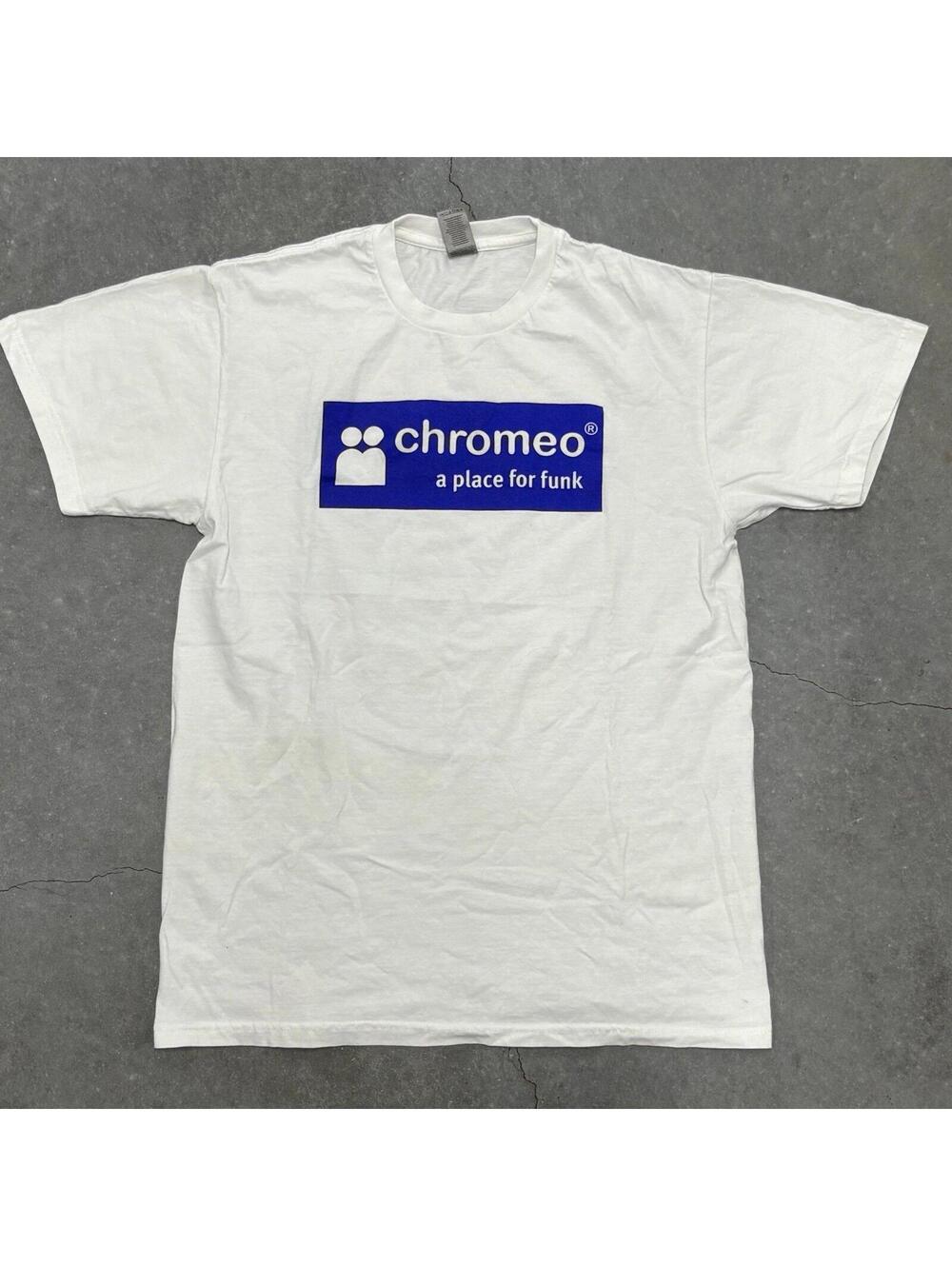Gildan Hammer Chromeo Funk T Shirt